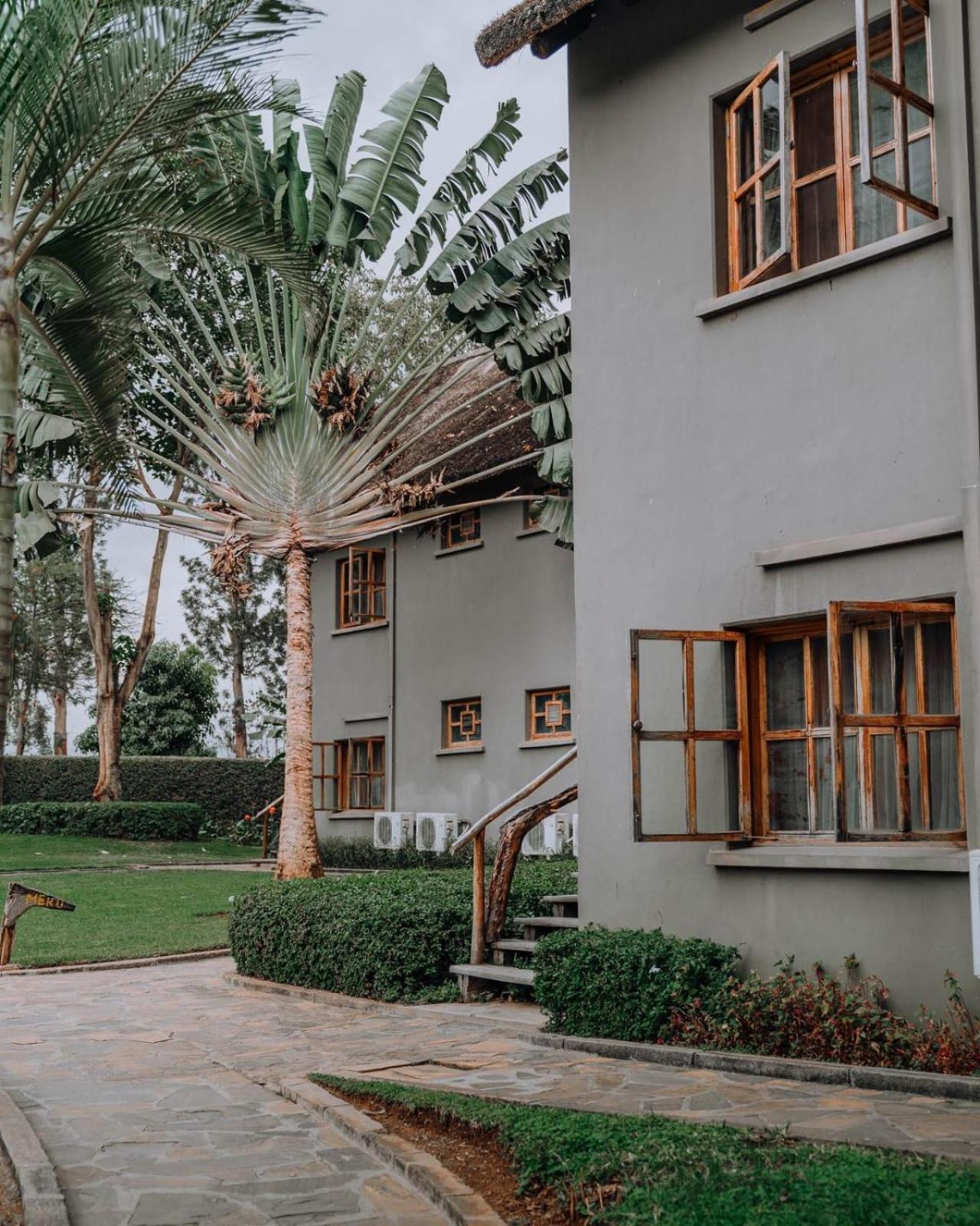 Weru Weru River Lodge โมชิ ภายนอก รูปภาพ